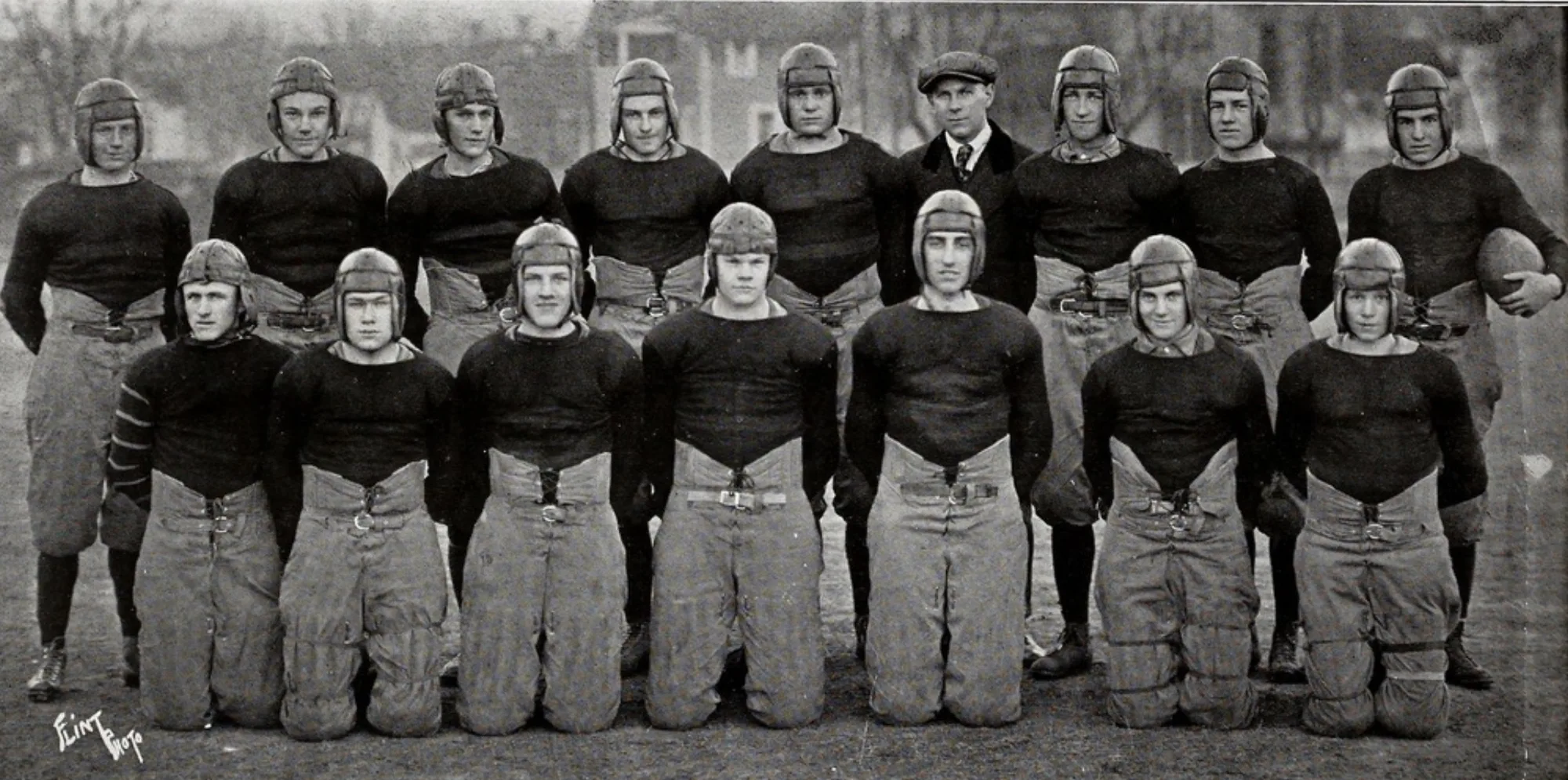 Boys Varsity Football team photograph