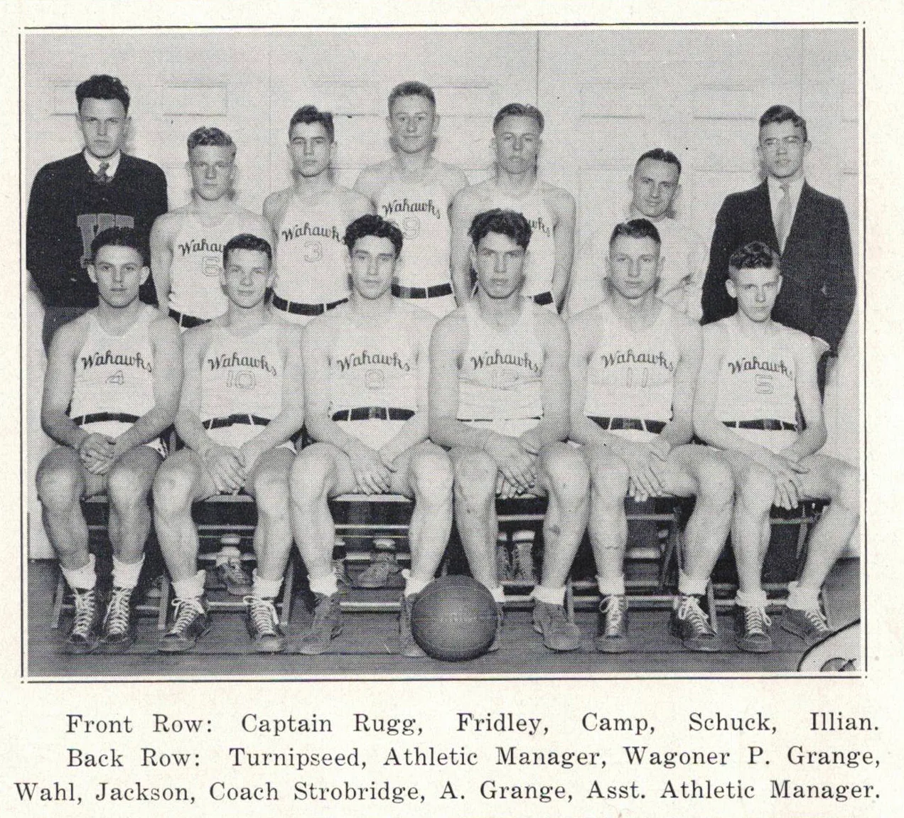 Boys Varsity Basketball team photograph