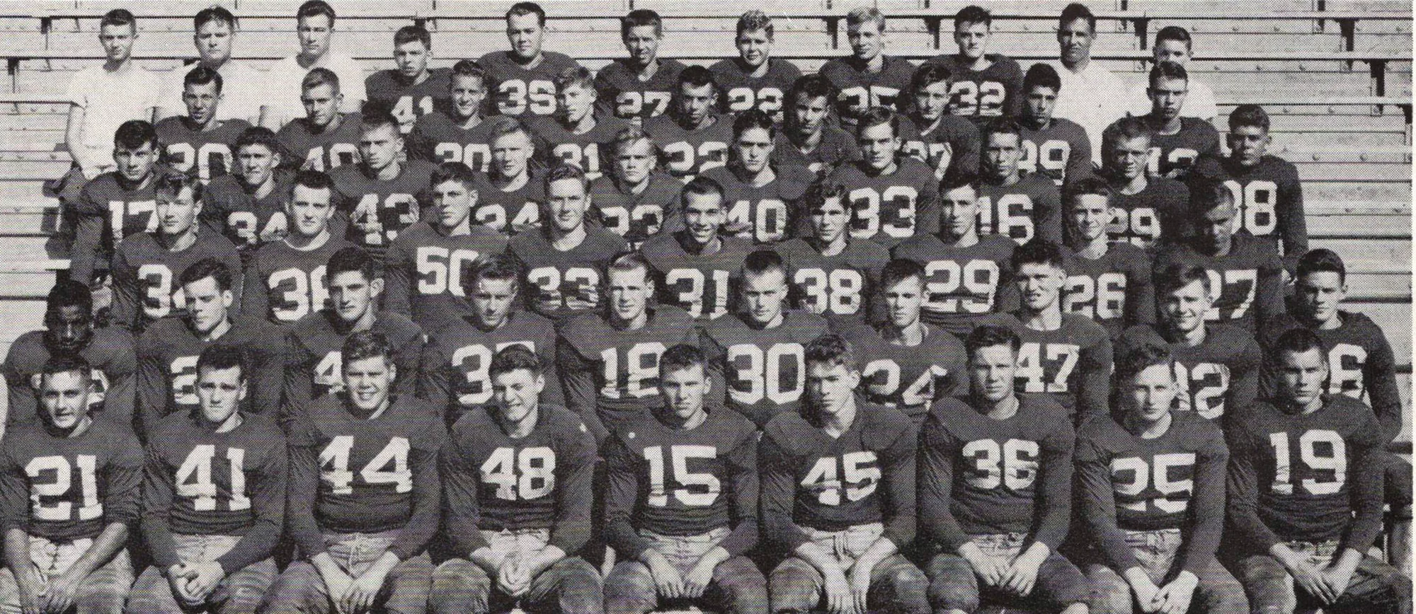 Boys Varsity Football team photograph