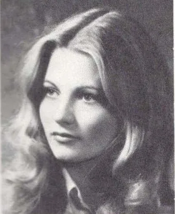 Laurie Miller — Primary portrait