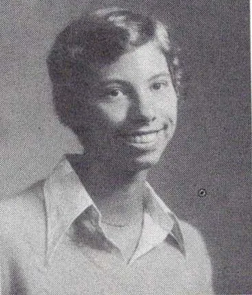 Sue Langlas — Primary portrait